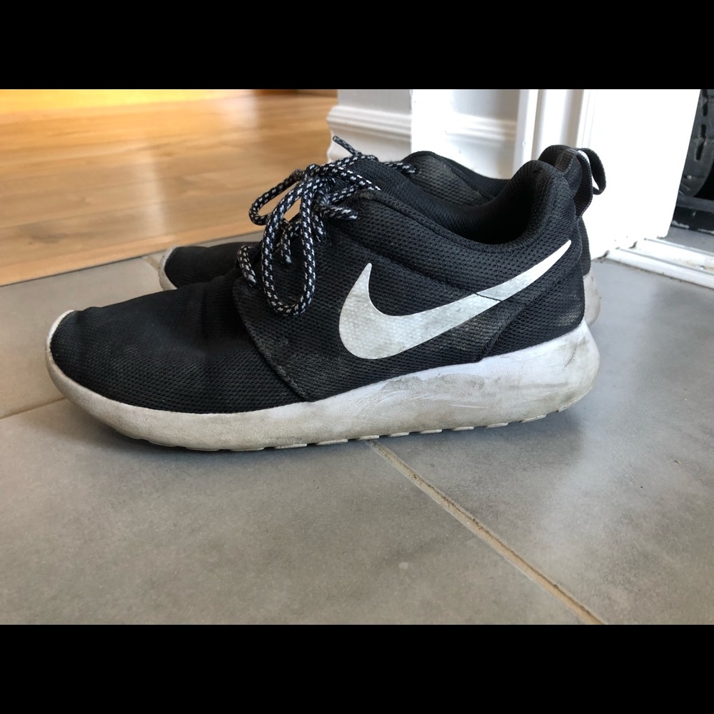 Nike shoes